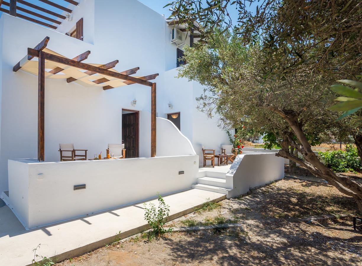 Takiss Rooms Pollonia Exterior photo